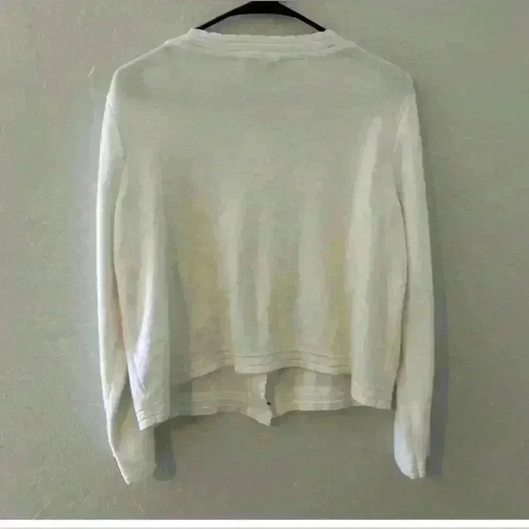 Free Assembly cropped white cardigan with pockets and chunky gold buttons; L - Picture 2 of 3